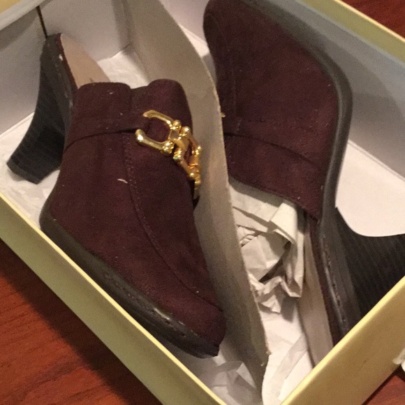 Annie Deep Brown Slip On Wedges - Picture 2 of 4